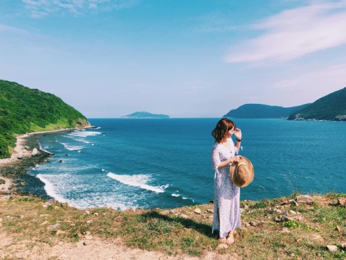 Côn Đảo bình yên để sóng nâng niu bờ...