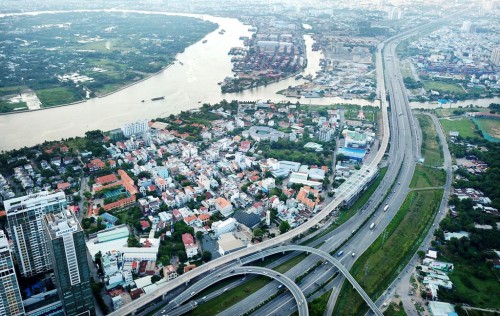 Vùng KTTĐ phía Nam tập trung mọi điều kiện tốt nhất để phát triển kinh tế