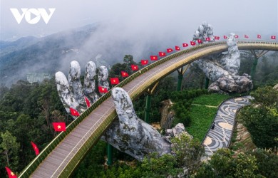 Golden Bridge wins World Travel Awards