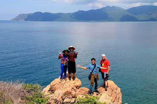 Proposal to collect tourist fees to Con Dao