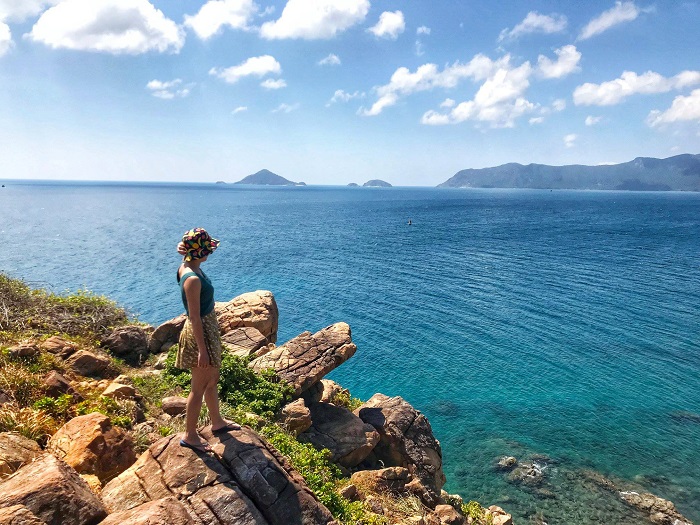 mui tau be con dao chim