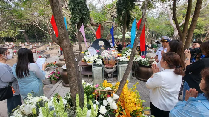 7ae66ce83ea4d7fa8eb5 jpg