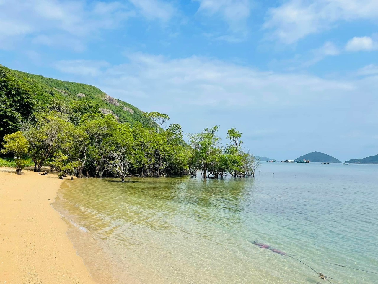 Ba island – An untamed gem of Con Dao