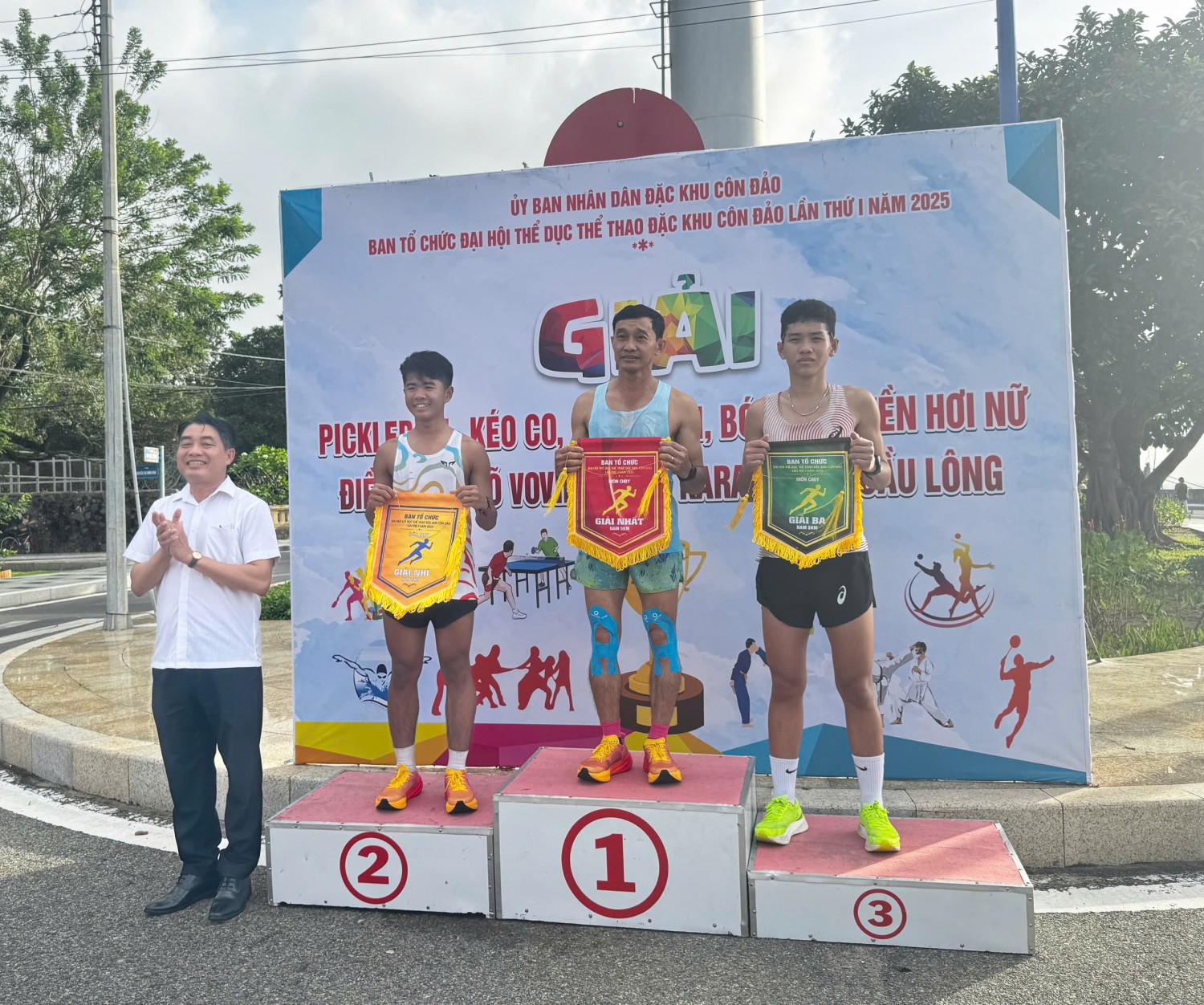 z7328062864347 d70a79ca3b790e87b4c43c787a24007c