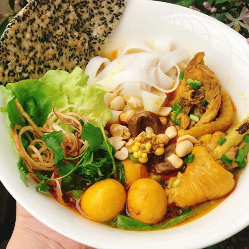 Mì quảng cô Ba